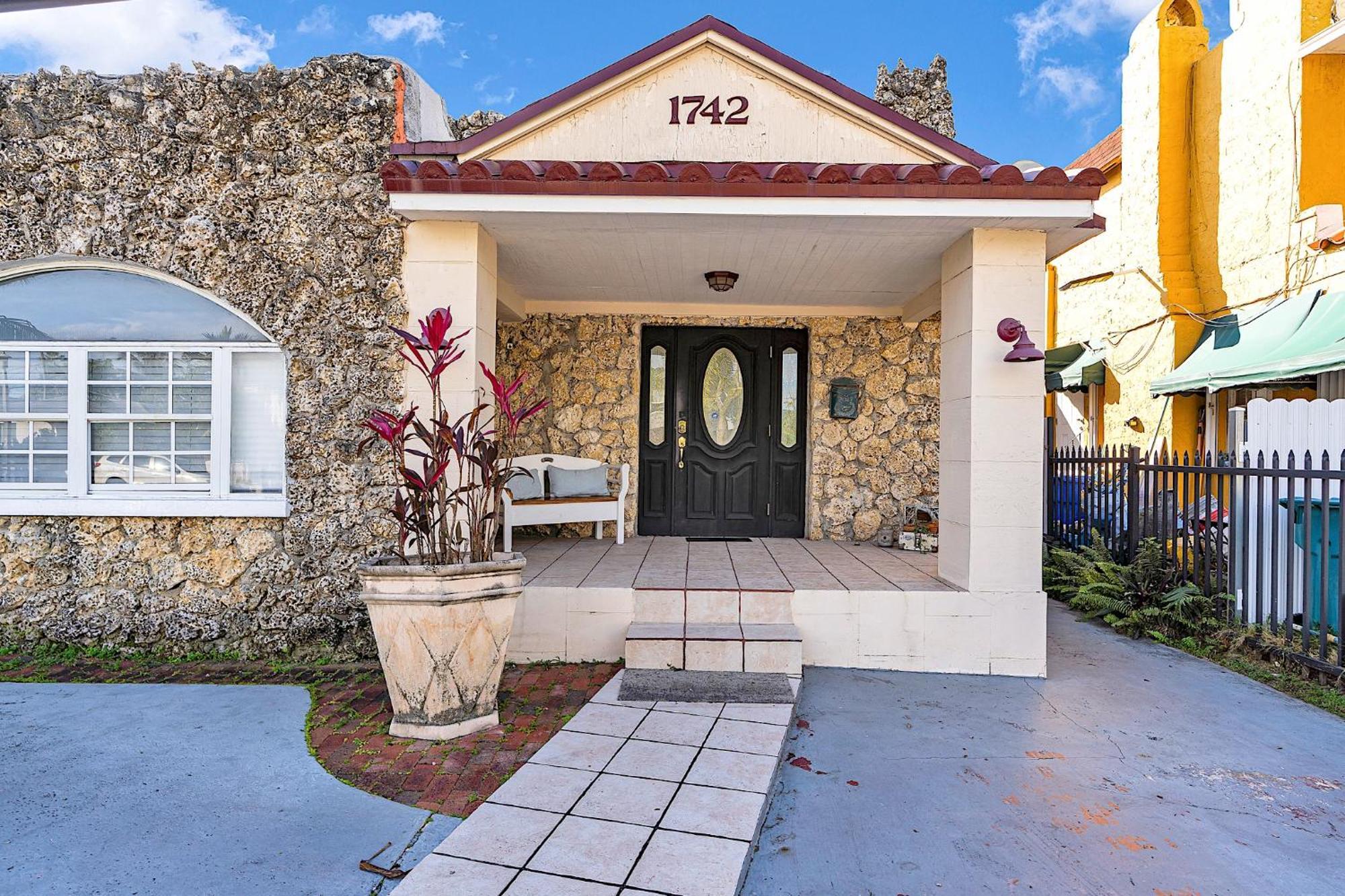 Coral Suite Close To Little Havana Miami Ngoại thất bức ảnh